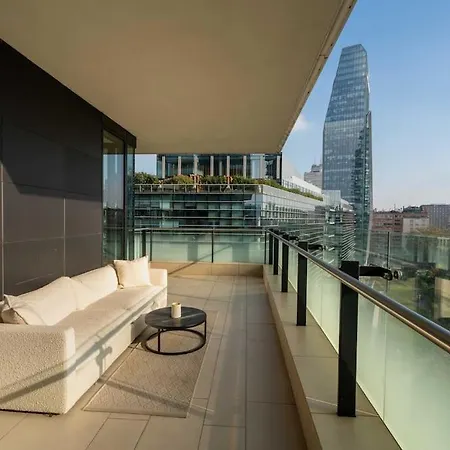 Sky High Dreams - Vista Duomo * Milan